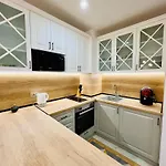 Cozy Corner Briz דירה וארנה